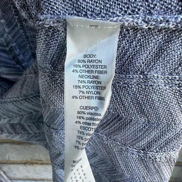 White House Black Market Silver Knit Pullover Sweater, Size S - Picture 6 of 6